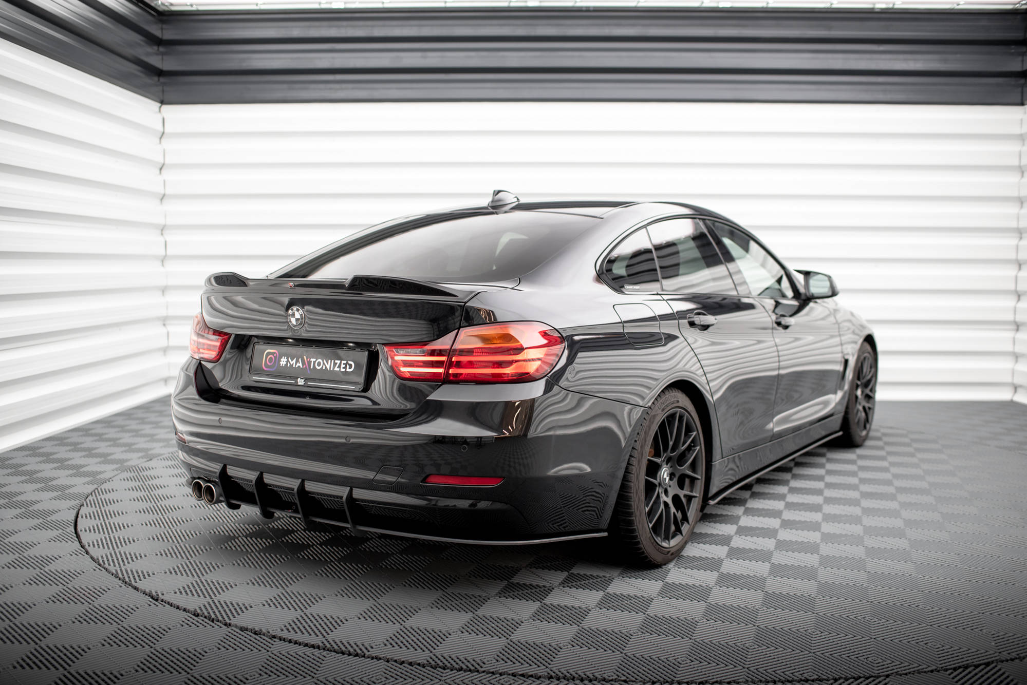 Maxton Design Задний диффузор Street Pro для BMW 4 Gran Coupe F36