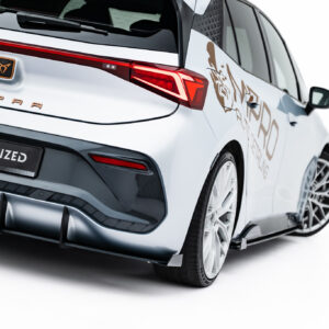 Maxton Design Задний диффузор Street Pro + брызговики для Cupra Born Mk1