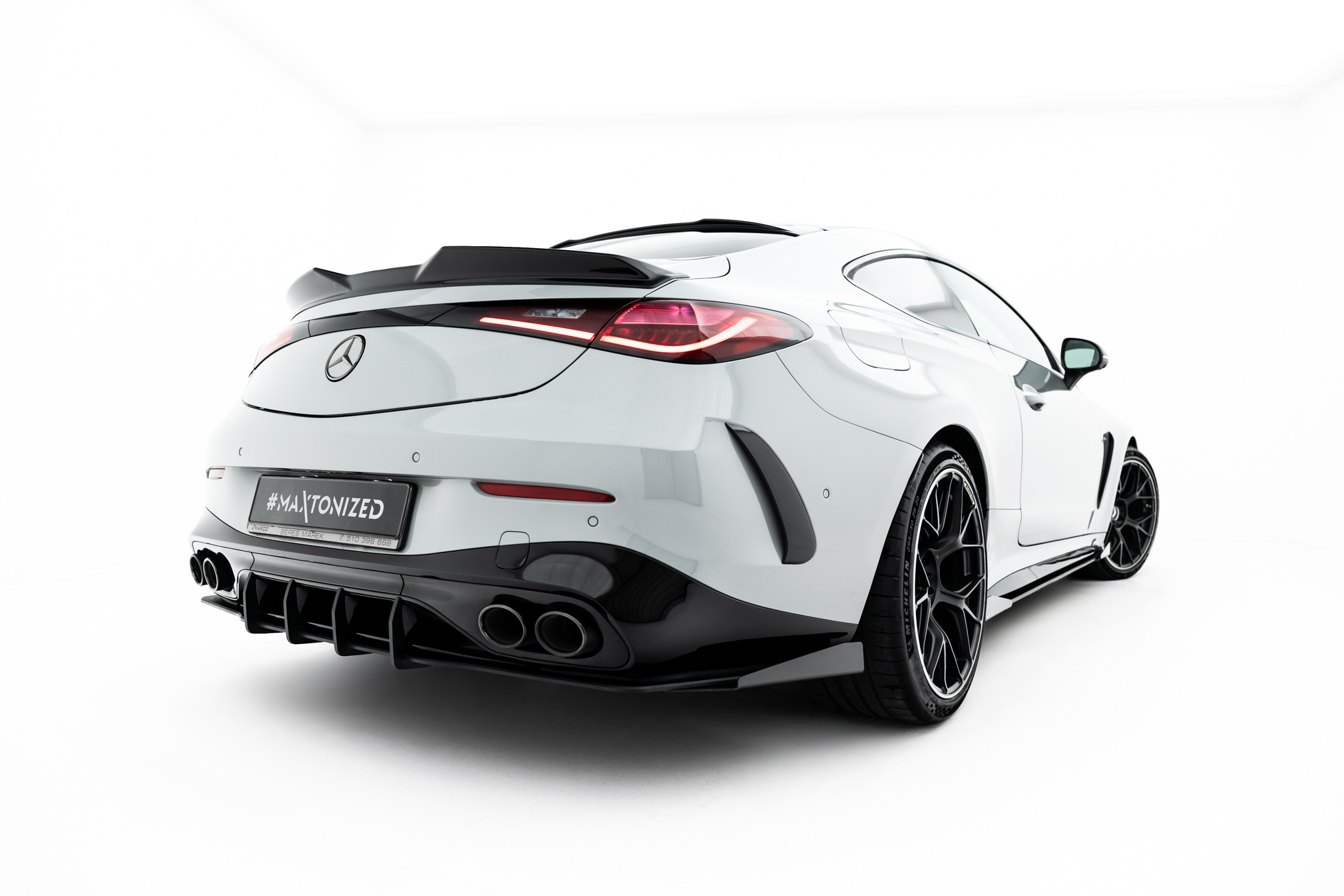 Maxton Design Задний диффузор Street Pro + брызговики для Mercedes-AMG CLE 53 Aero C236