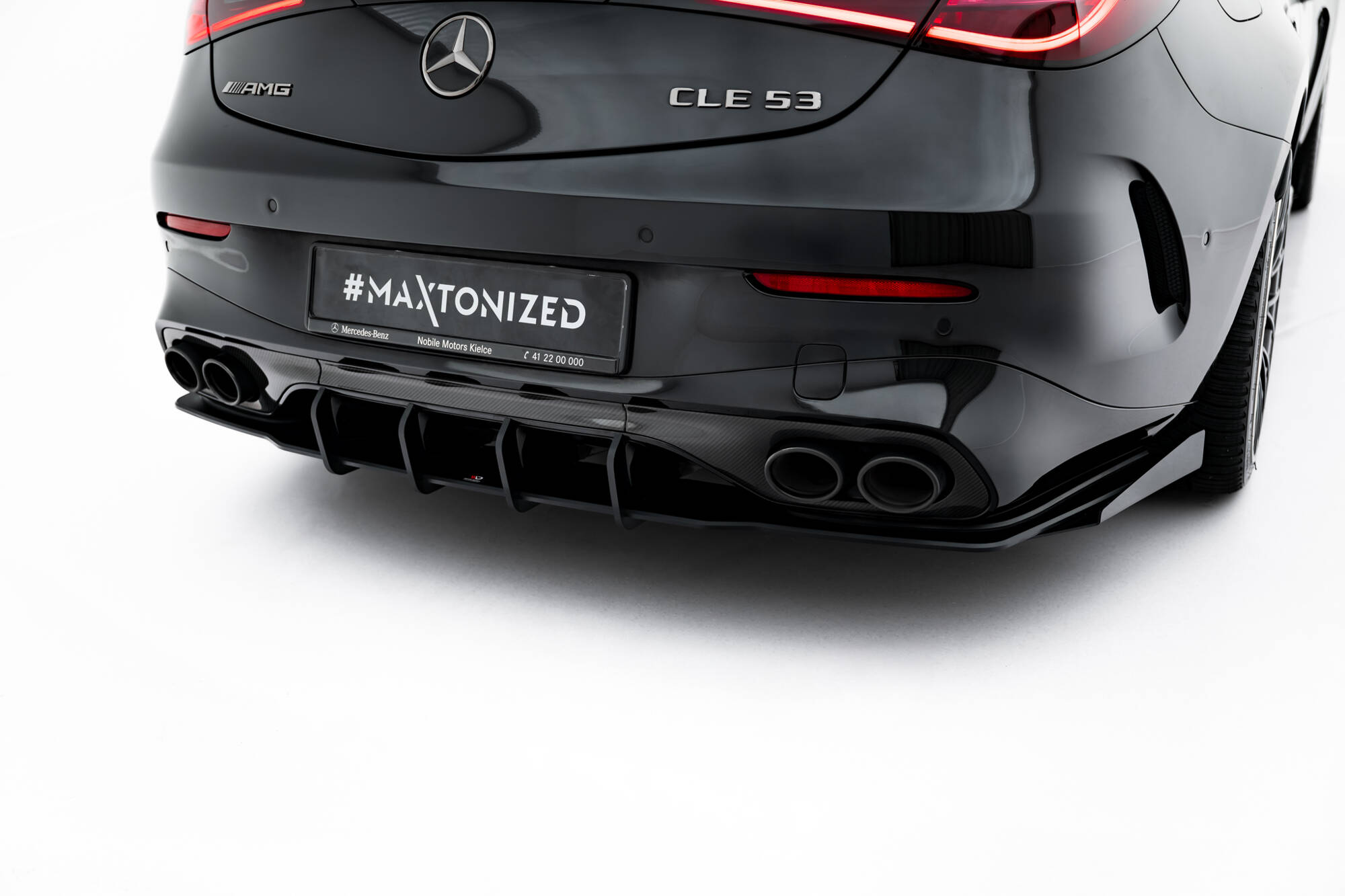 Maxton Design Задний диффузор Street Pro + брызговики для Mercedes-AMG CLE 53 C236 — изображение 3