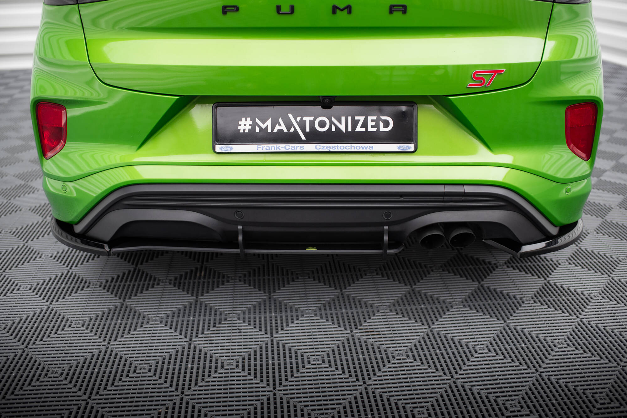 Maxton Design Задний диффузор Street Pro для Ford Puma ST Mk1