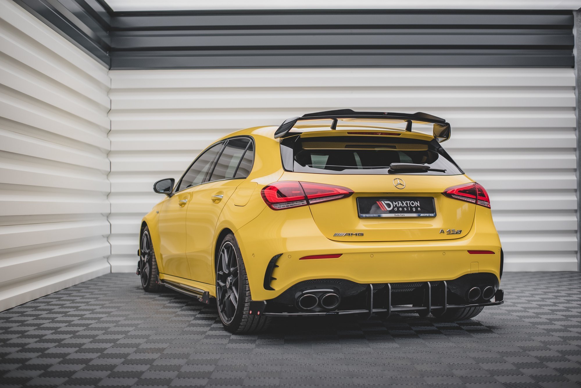 Maxton Design Задний диффузор Street Pro для Mercedes-AMG A45 S Aero Pack W177