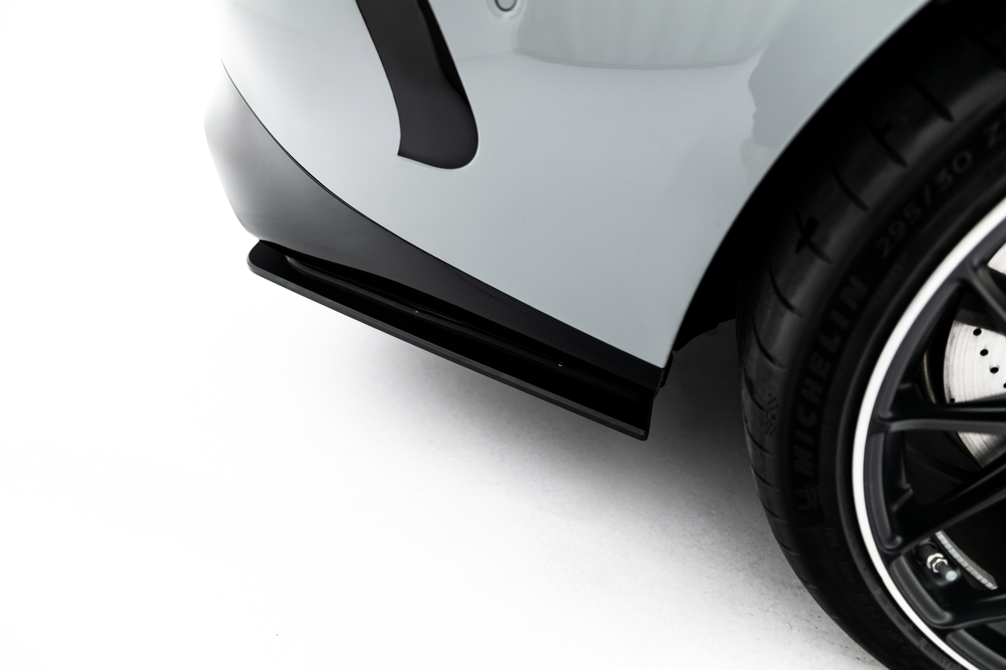 Maxton Design Задний диффузор Street Pro для Mercedes-AMG CLE 53 Aero C236 — изображение 2