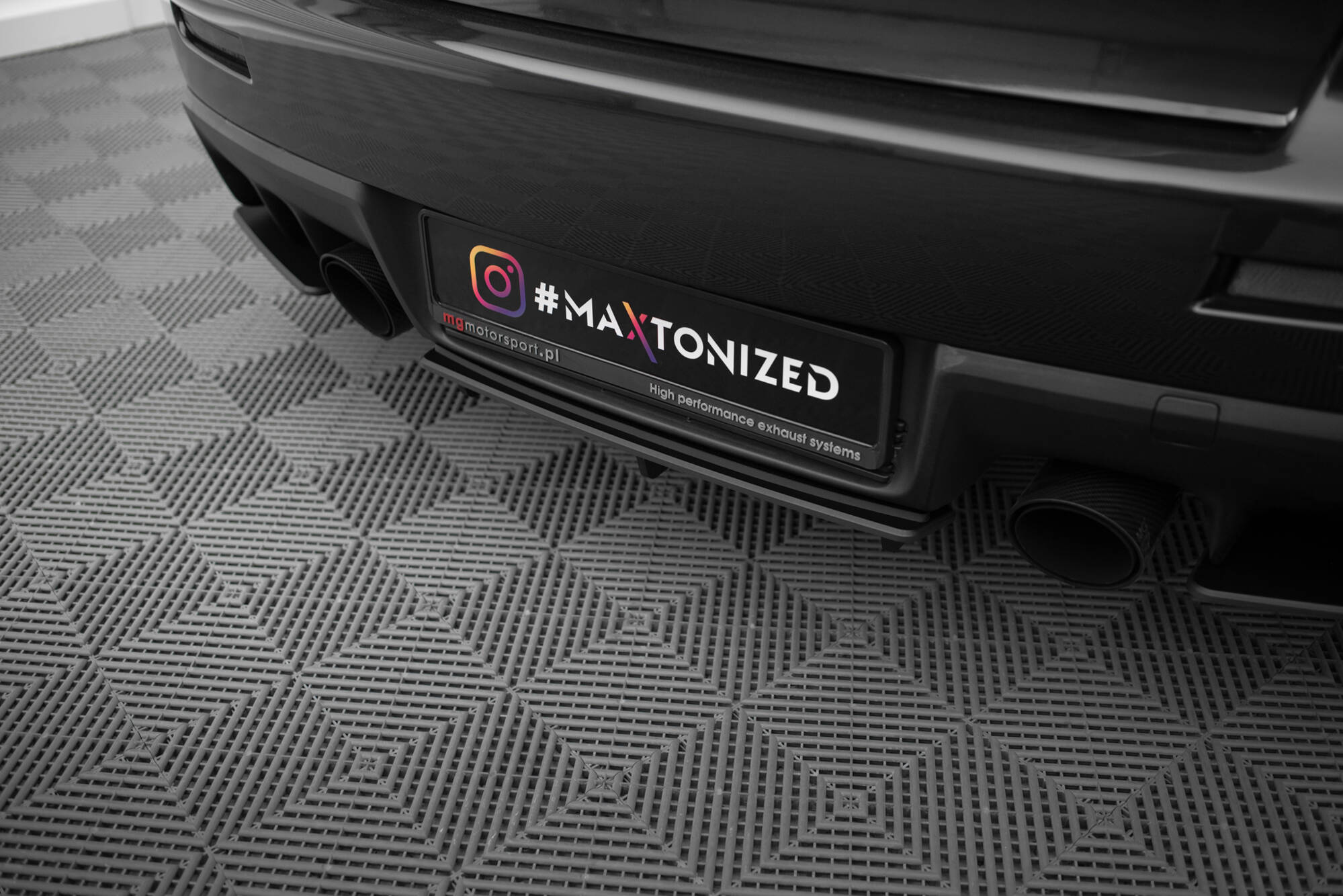 Maxton Design Задний диффузор Street Pro для Mitsubishi Lancer EVO X — изображение 3