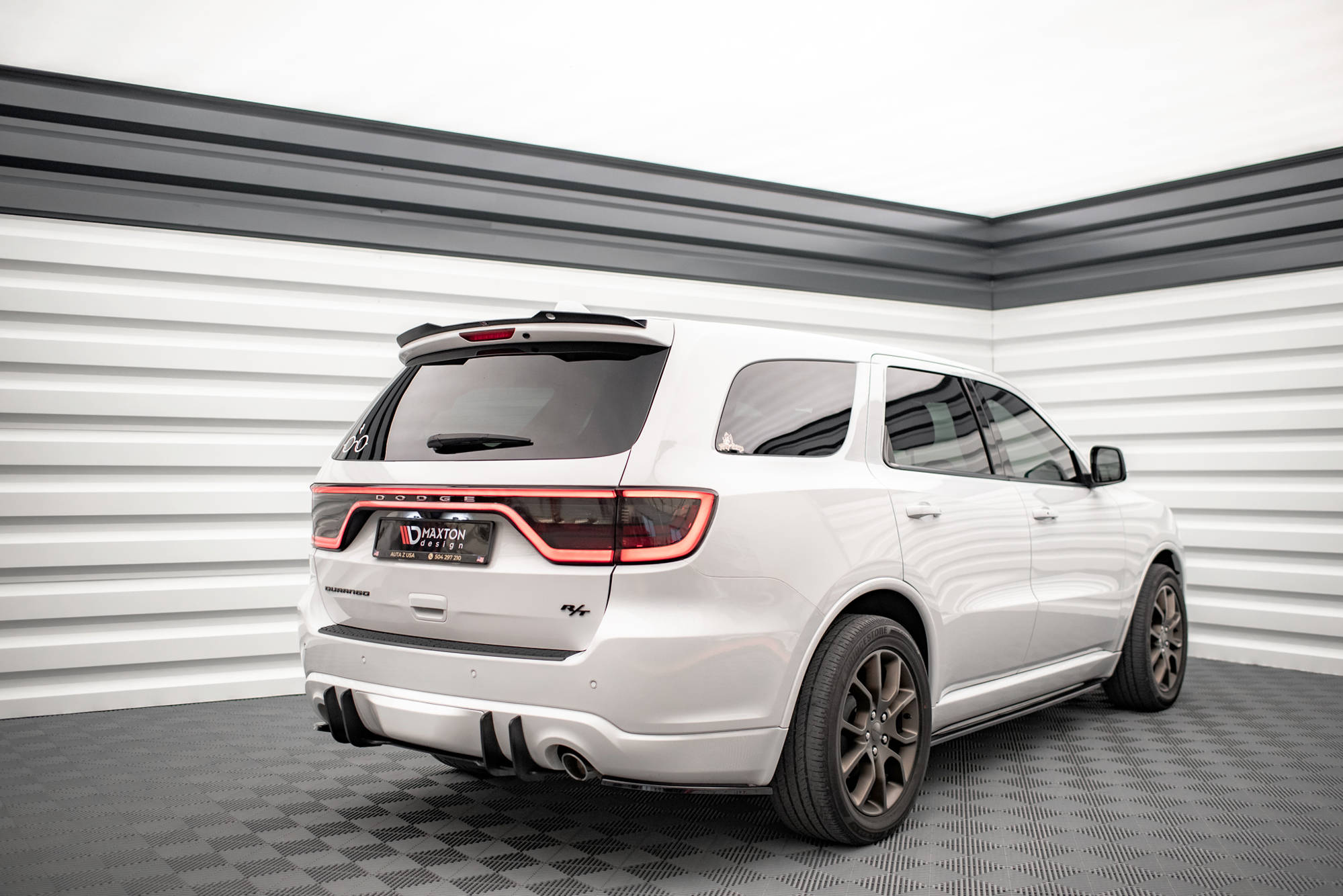 Maxton Design Задний диффузор Street Pro V.1 для Dodge Durango RT Mk3 — изображение 2