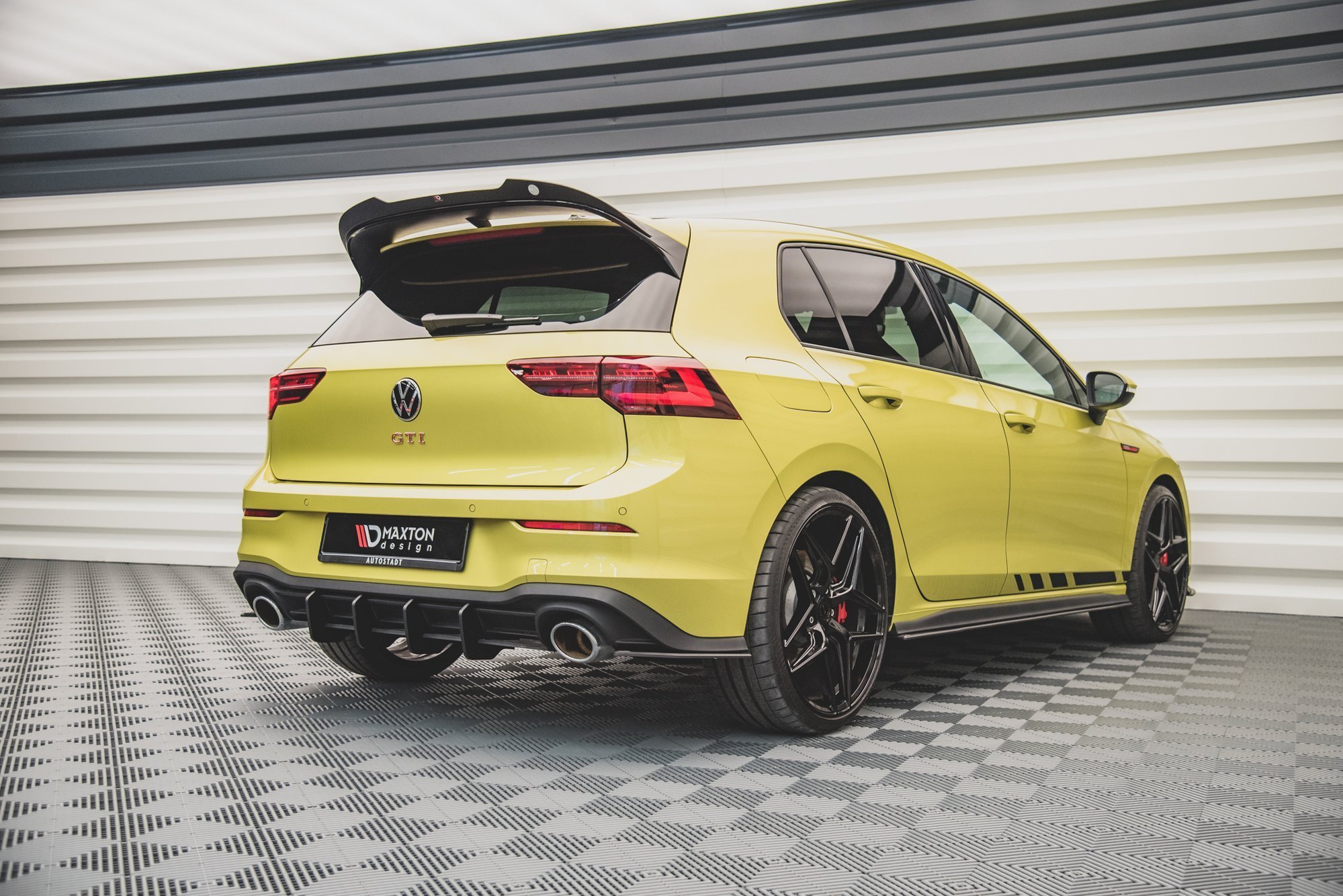 Maxton Design Задний диффузор Street Pro V.1 Volkswagen Golf GTI Clubsport Mk8 — изображение 2