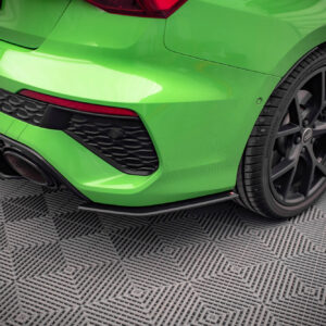 Maxton Design Задние боковые сплиттеры Street Pro для Audi RS3 Sedan 8Y