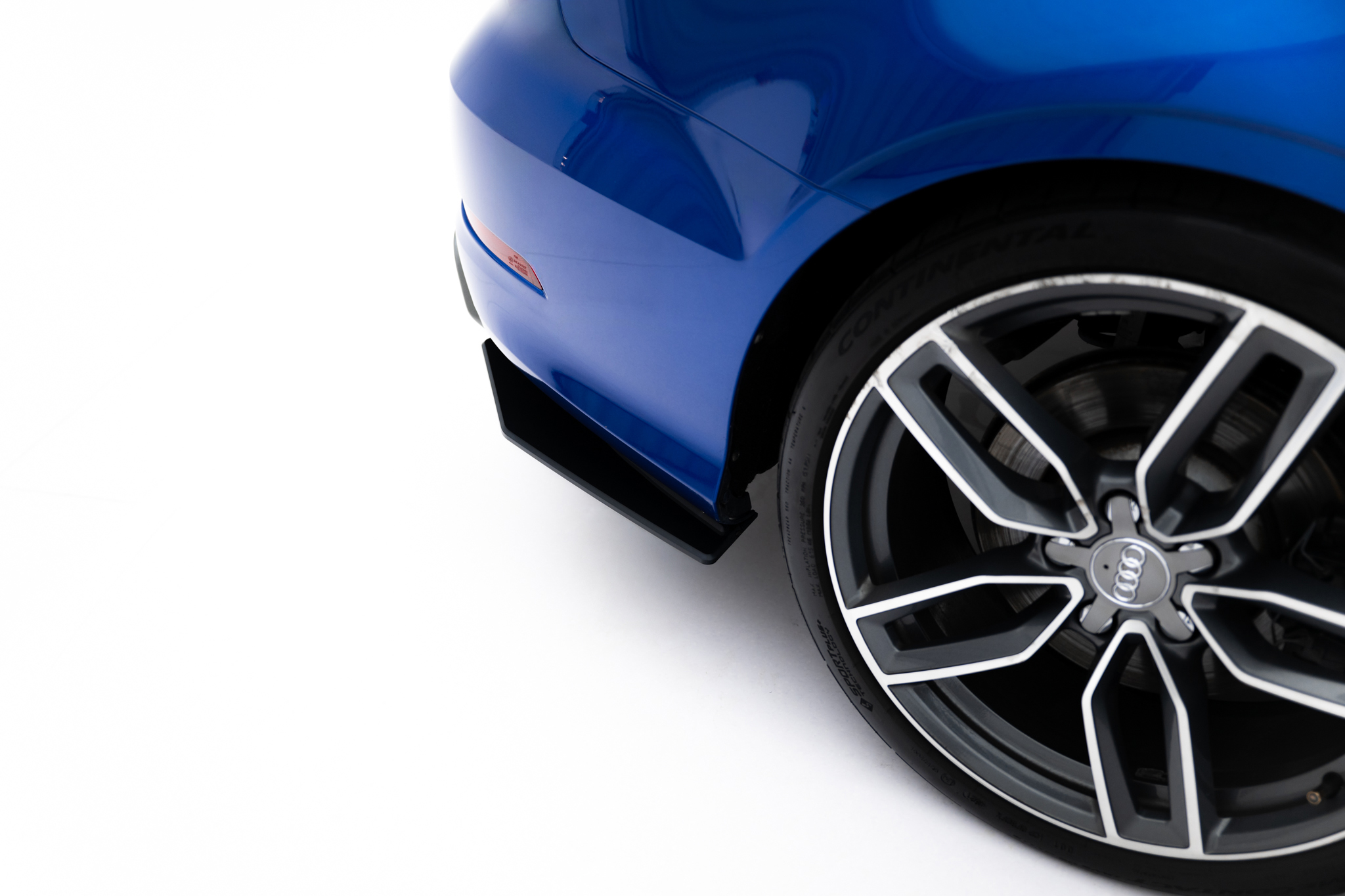 Maxton Design Задние боковые сплиттеры Street Pro Audi S3 Sedan 8V — изображение 2