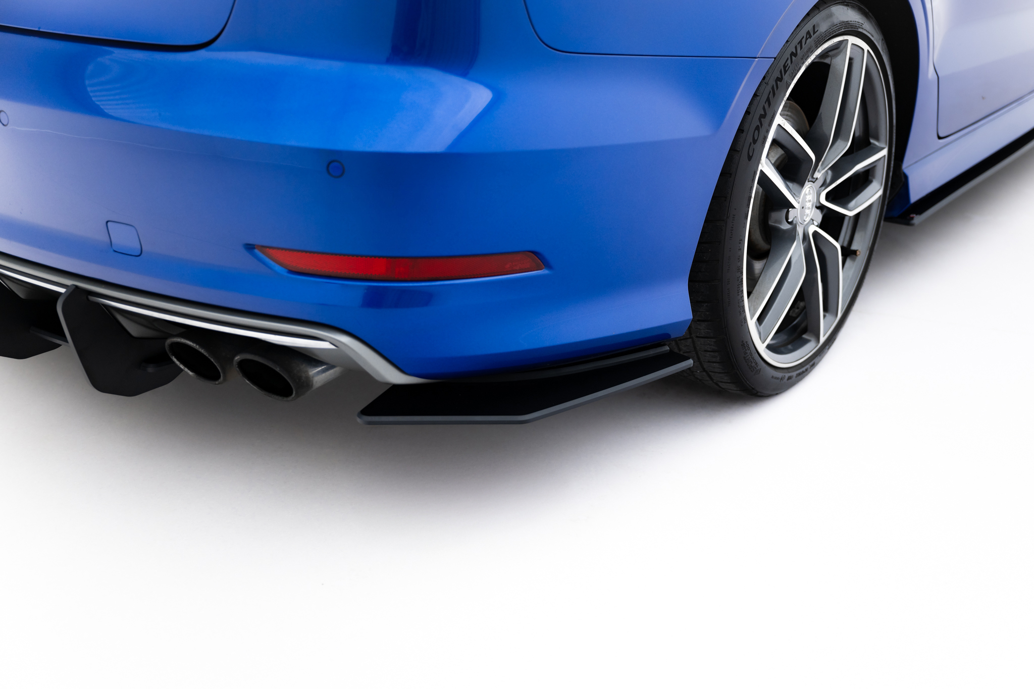 Maxton Design Задние боковые сплиттеры Street Pro Audi S3 Sedan 8V