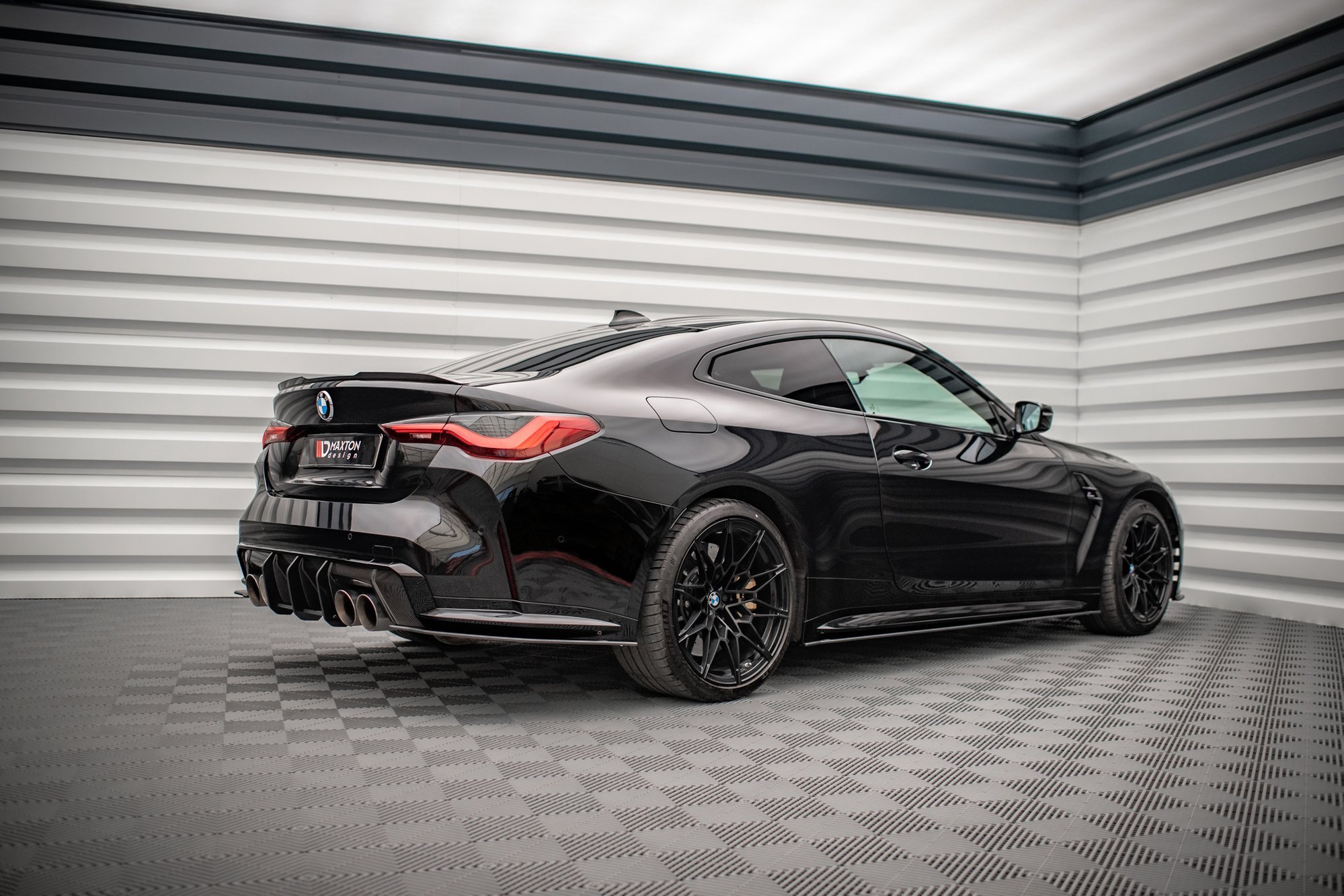 Maxton Design Задние боковые сплиттеры Street Pro для BMW M4 G82 — изображение 2