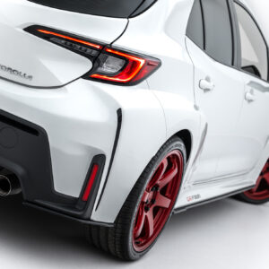 Maxton Design Задние боковые спойлеры Street Pro для Toyota GR Corolla Mk12