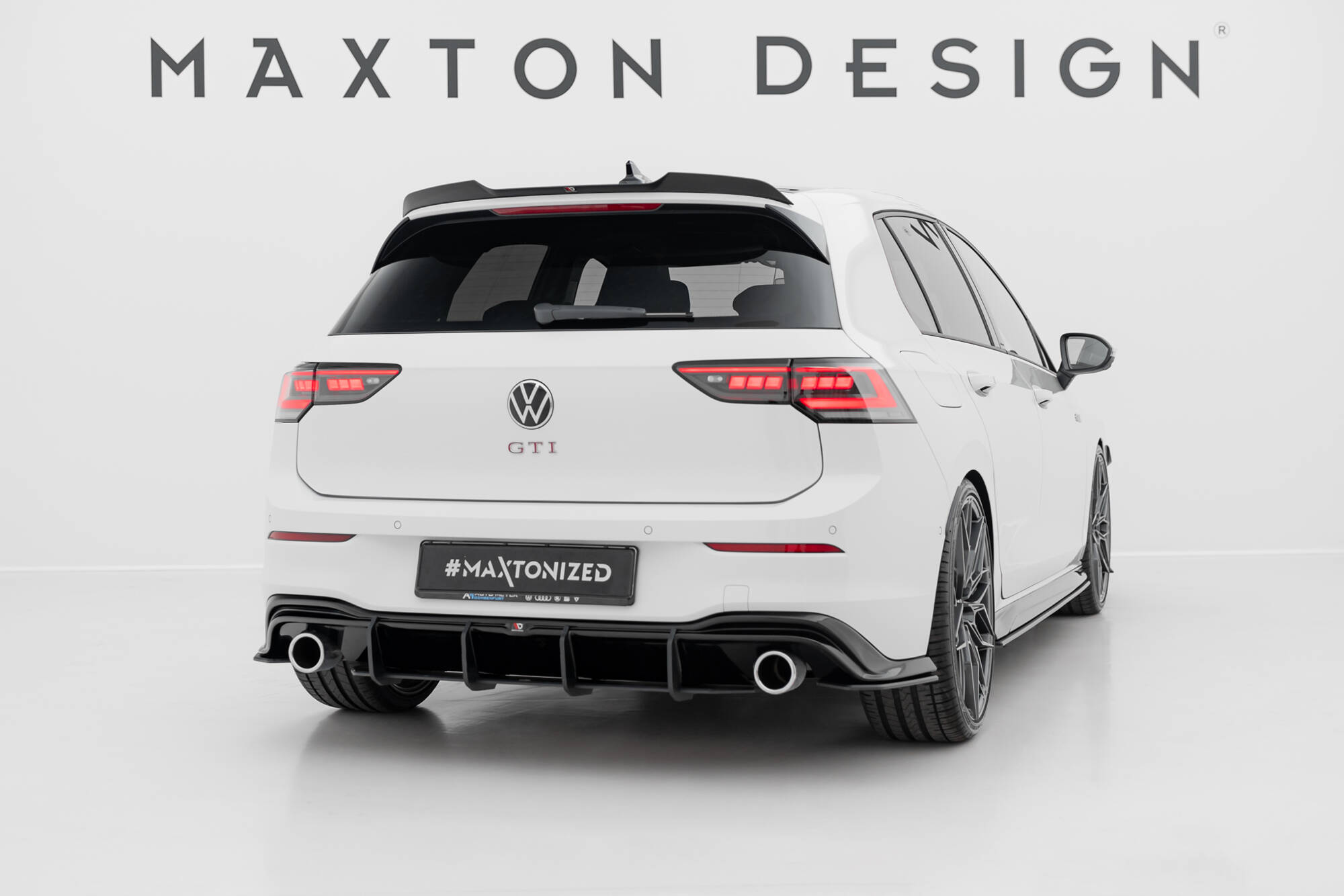 Maxton Design Задние боковые сплиттеры Street Pro V.2 для Volkswagen Golf GTI Mk8 — изображение 3