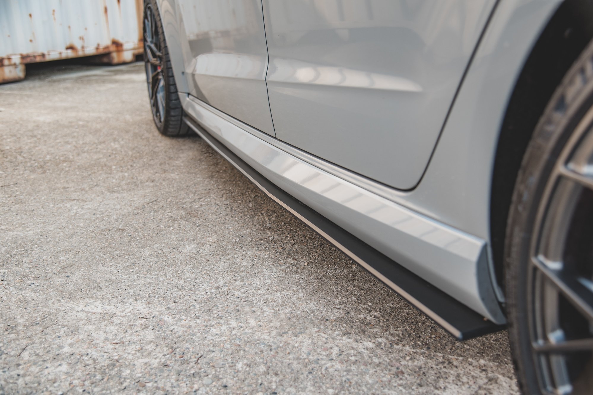 Maxton Design Боковые юбки-диффузоры Street Pro для Audi RS3 8V Sportback — изображение 3