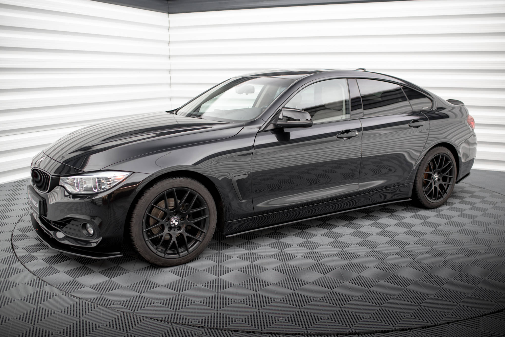 Maxton Design Боковые юбки-диффузоры Street Pro для BMW 4 Gran Coupe F36 — изображение 3