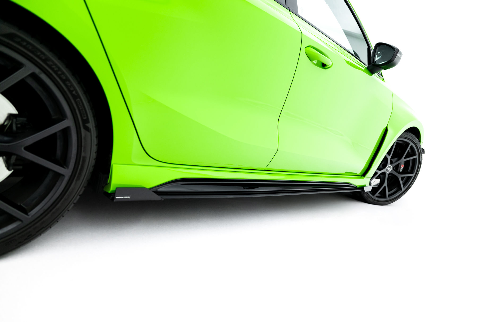 Maxton Design Боковые юбки Street Pro, диффузоры и накладки для Audi RS3 Sportback 8Y Facelift — изображение 3