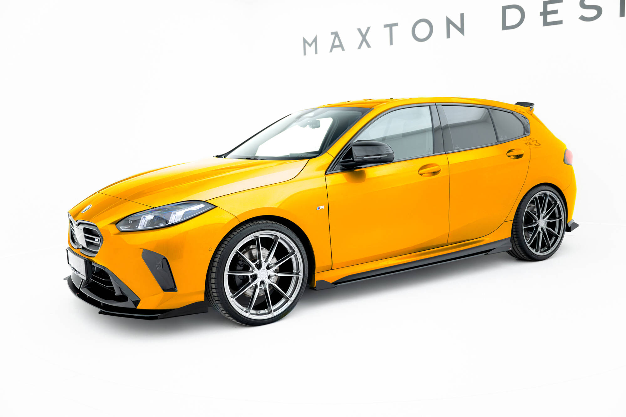 Maxton Design Боковые юбки Street Pro, диффузоры и накладки на пороги для BMW 1 M-Pack F70 — изображение 2