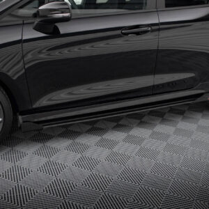 Maxton Design Боковые юбки Street Pro, диффузоры и накладки для Ford Fiesta ST / ST-Line Mk8