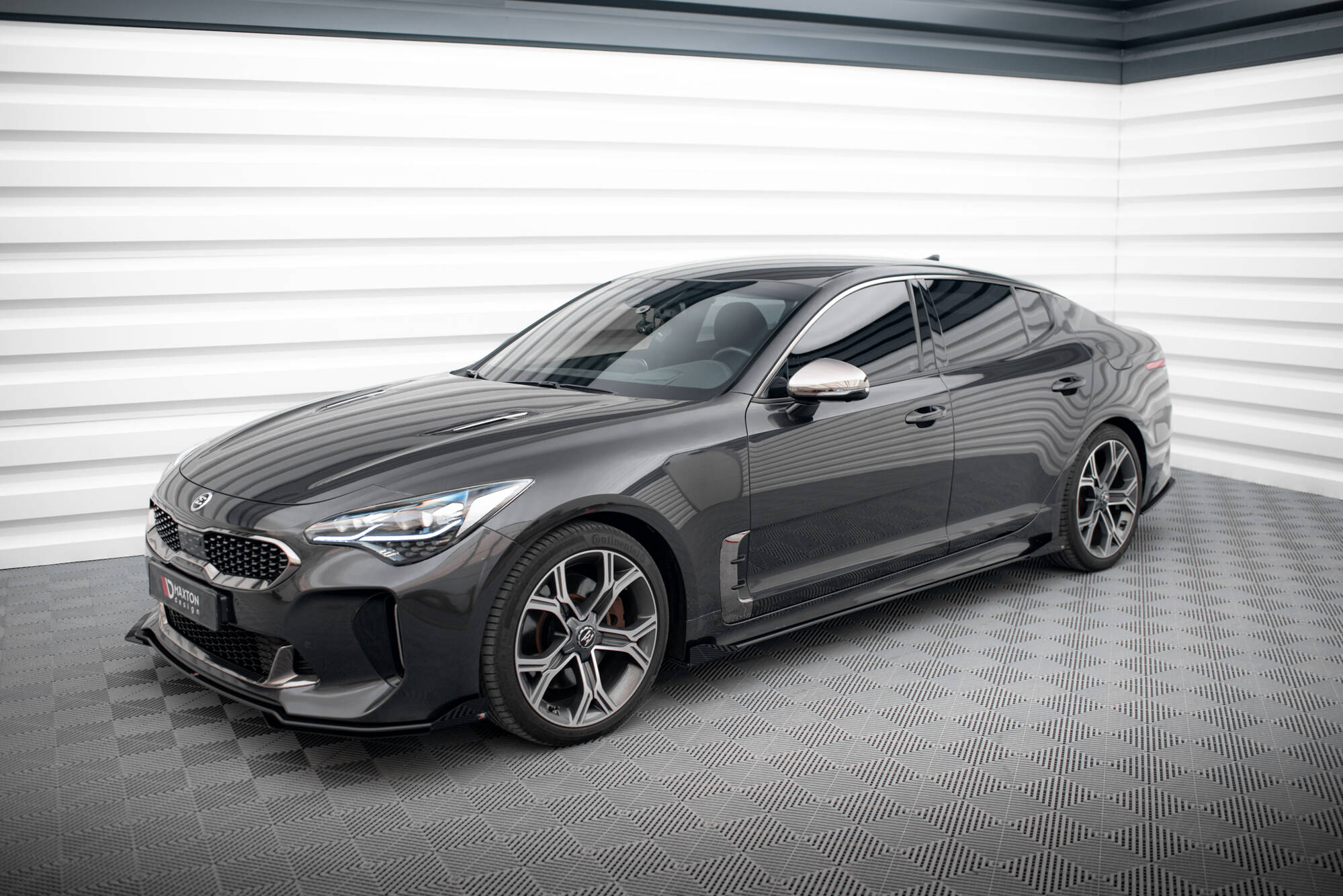 Maxton Design Боковые юбки Street Pro, диффузоры и накладки для Kia Stinger GT / GT-Line / Standard Mk1 — изображение 2