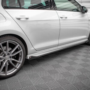 Maxton Design Боковые юбки Street Pro, диффузоры и накладки на пороги для Volkswagen Golf R Mk7