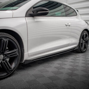 Maxton Design Боковые юбки Street Pro, диффузоры и накладки на пороги для Volkswagen Scirocco R Mk3