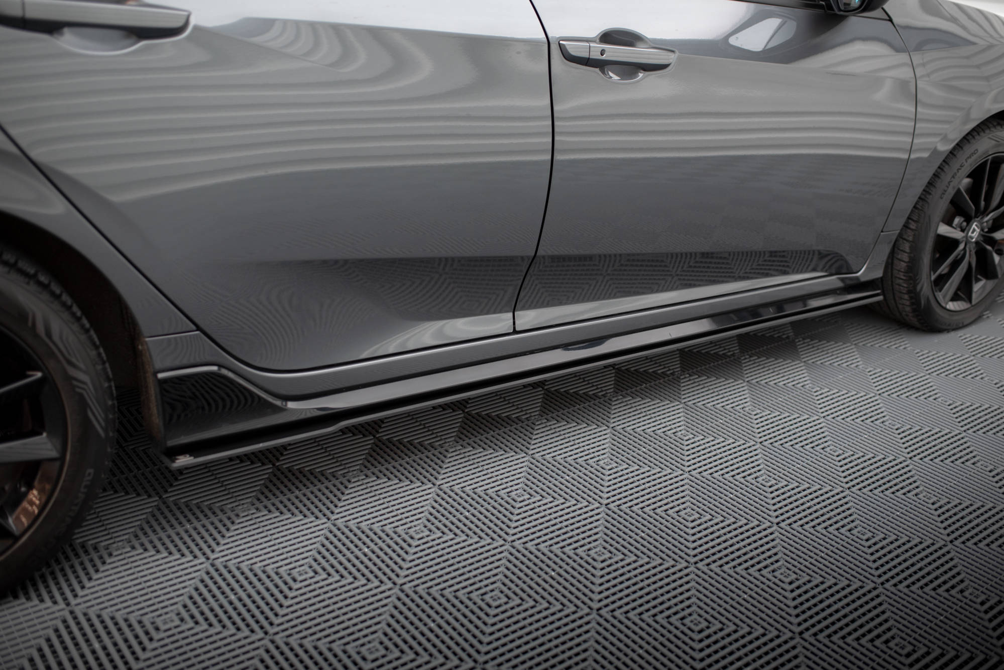 Maxton Design Боковые юбки и диффузоры Street Pro для Honda Civic Sport Mk 10 — изображение 3