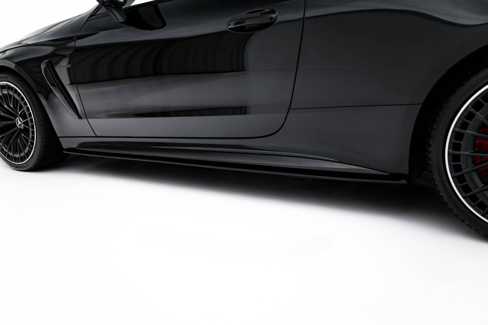 Maxton Design Боковые диффузоры Street Pro для Mercedes-AMG CLE 53 C236 — изображение 2