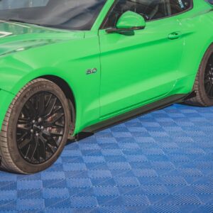 Maxton Design Боковые юбки-диффузоры Street Pro V.1 + накладки на пороги для Ford Mustang GT Mk6 Facelift
