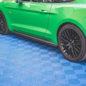 Maxton Design Боковые юбки-диффузоры Street Pro V.1 для Ford Mustang GT Mk6 Facelift