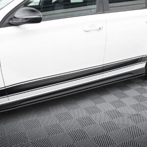 Maxton Design Боковые юбки-диффузоры Street Pro V.1 для Hyundai I30 N / N-Line хэтчбек / фастбэк Mk3 / Mk3 рестайлинг