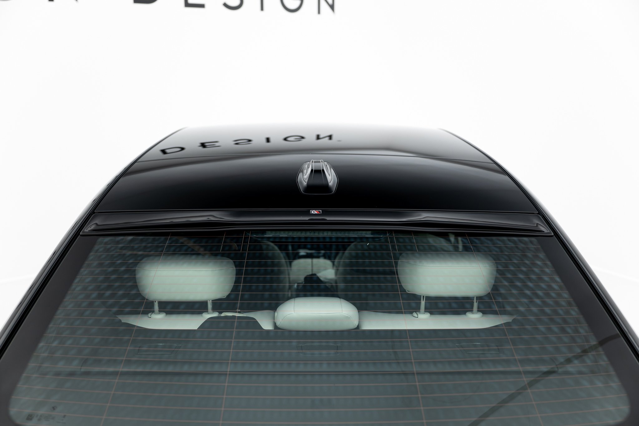 Maxton Design Расширение заднего стекла BMW 7 G70 — изображение 3