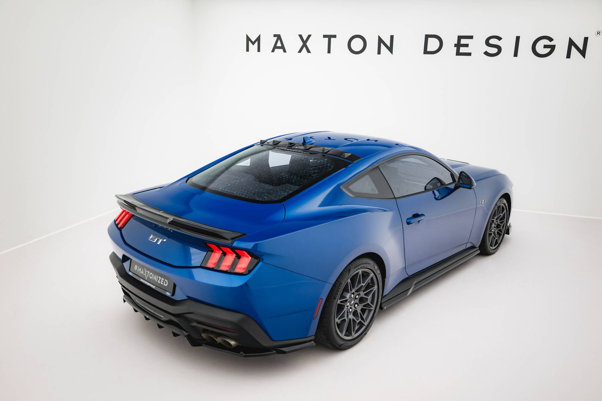 Maxton Design Расширение заднего стекла Ford Mustang GT Mk7 — изображение 2