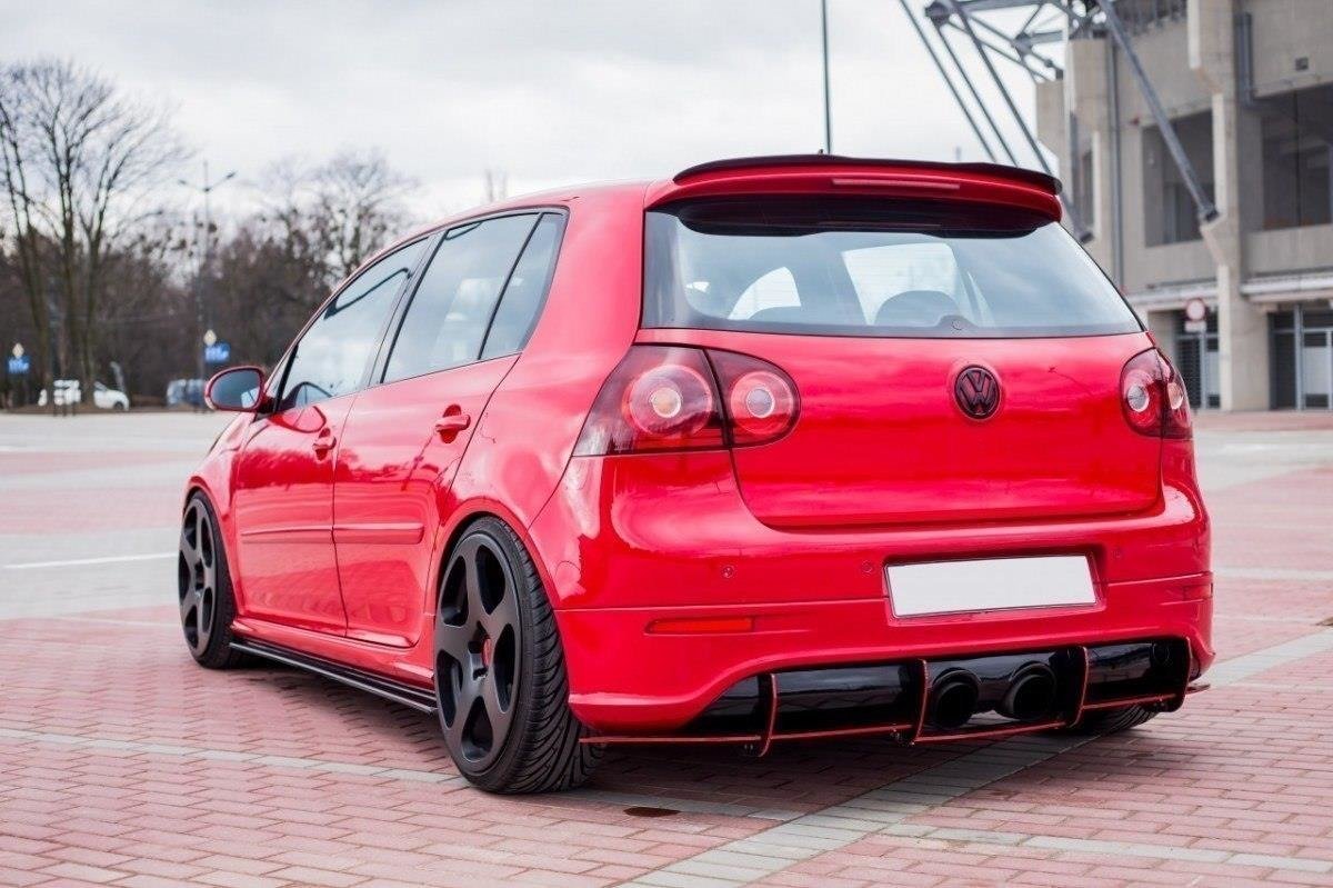 Maxton Design Задний диффузор VW Golf V R32